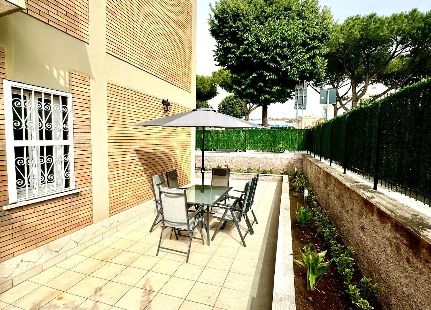 Licheni R-Home Rome
